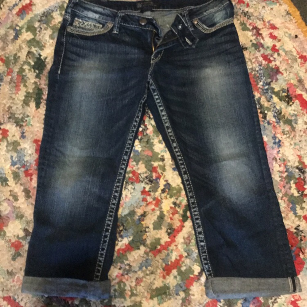 Women’s Silver Capri Jeans